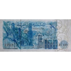 Algérie - Pick 131_1 - 100 dinars - Série 029 - 01/11/1981 - Etat : SPL+