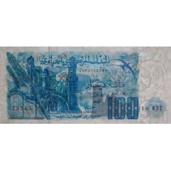 Algérie - Pick 131a_3 - 100 dinars - Série 16 432 - 01/11/1981 (1985) - Etat : NEUF