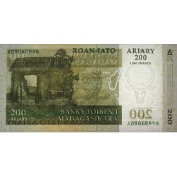 Madagascar - Pick 87b - 200 ariary - 1'000 francs - Série A Q - 2004 (2007) - Etat : NEUF