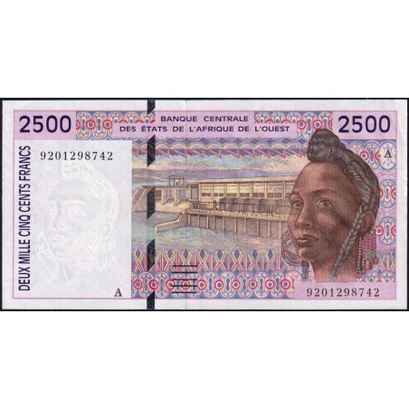 Côte d'Ivoire - Pick 112Aa - 2'500 francs - 1992 - Etat : SPL