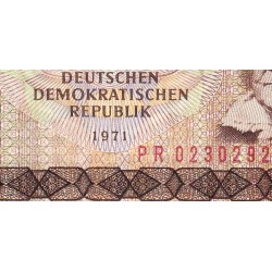 Allemagne RDA - Pick 28b - 10 mark der DDR - 1971 (1985) - Série PR - Etat : TB
