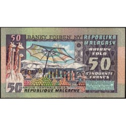 Madagascar - Pick 62 - 50 francs - 10 ariary - Série A/6 - 1974 - Etat : TTB