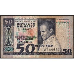 Madagascar - Pick 62 - 50 francs - 10 ariary - Série A/45 - 1974 - Etat : TB