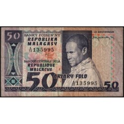 Madagascar - Pick 62 - 50 francs - 10 ariary - Série A/53 - 1974 - Etat : TB