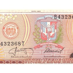 Rép. Dominicaine - Pick 118c_3 - 5 pesos oro - Série BT - 1978 - Etat : NEUF