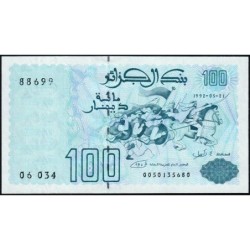 Algérie - Pick 137_1 - 100 dinars - Série 06 034 - 21/05/1992 - Etat : NEUF