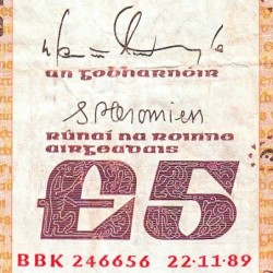 Irlande - Pick 71e - 5 pounds - Série BBK - 22/11/1989 - Etat : TB-