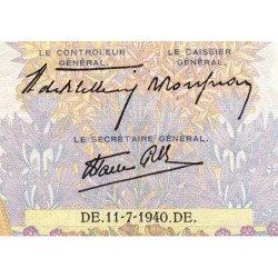 F 32-04 - 11/07/1940 - 500 francs - La Paix - Série M.677 - Etat : TTB