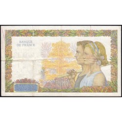 F 32-24 - 20/11/1941 - 500 francs - La Paix - Série M.3935 - Etat : TB-