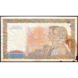 F 32-28 - 29/01/1942 - 500 francs - La Paix - Série K.4543 - Etat : AB