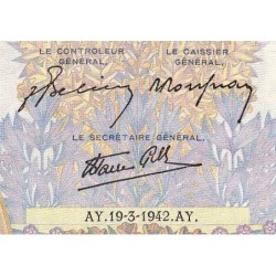 F 32-31 - 19/03/1942 - 500 francs - La Paix - Série U.4943 - Etat : TTB