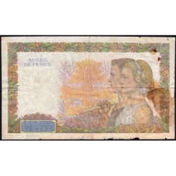 F 32-41 - 01/10/1942 - 500 francs - La Paix - Série W.6924 (remplacement) - Etat : AB