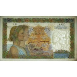F 32-44 - 07/01/1943 - 500 francs - La Paix - Série A.7597 - Etat : SUP