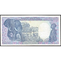 Gabon - Pick 10a_3 - 1'000 francs - Série P.09 - 01/01/1990 - Etat : TB à TB+