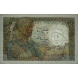 F 08-18 - 30/10/1947 - 10 francs - Mineur - Série G.141 - Etat : SUP+