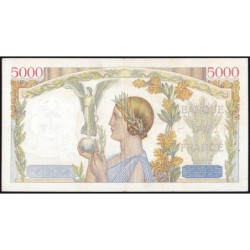 F 46-27 - 09/10/1941 - 5000 francs - Victoire modifié 2 - Série D.697 - Etat : TTB