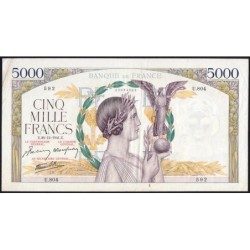 F 46-31 - 26/12/1941 - 5000 francs - Victoire modifié 2 - Série U.804 - Etat : TTB