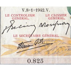 F 46-32 - 08/01/1942 - 5000 francs - Victoire modifié 2 - Série O.825 - Etat : TB+