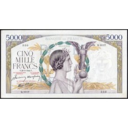 F 46-40 - 20/08/1942 - 5000 francs - Victoire modifié 2 - Série Q.1017 - Etat : TTB+
