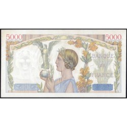 F 46-42 - 08/10/1942 - 5000 francs - Victoire modifié 2 - Série Y.1051 - Etat : SUP