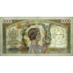 F 46-45 - 10/12/1942 - 5000 francs - Victoire modifié 2 - Série T.1139 - Etat : TTB