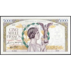 F 46-49 - 18/03/1943 - 5000 francs - Victoire modifié 2 - Série N.1235 - Etat : SUP+