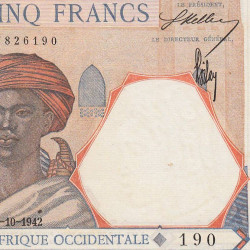 AOF - Pick 27_4 - 25 francs - 01/10/1942 - Etat : SPL