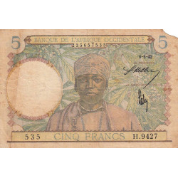 AOF - Pick 25_3 - 5 francs - 06/05/1942 - Etat : B+