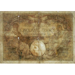 Madagascar - Pick 38c - 50 francs - Série H.502 - 1948 - Etat : B