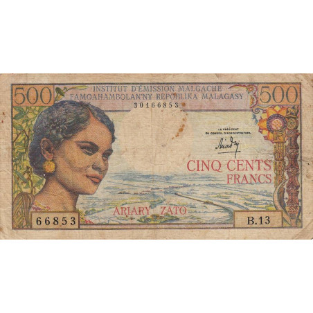 Madagascar - Pick 58a - 500 francs - 100 ariary - 1966 - Etat : B