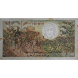 Madagascar - Pick 59 - 1'000 francs - 200 ariary - Série L.9 - 1966 - Etat : TTB-