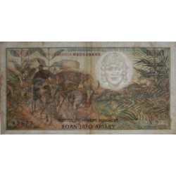 Madagascar - Pick 59 - 1'000 francs - 200 ariary - 1966 - Etat : TB-