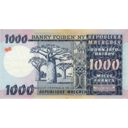 Madagascar - Pick 65 - 1'000 francs - 200 ariary - 1974 - Etat : TTB+