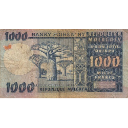 Madagascar - Pick 65 - 1'000 francs - 200 ariary - 1974 - Etat : B
