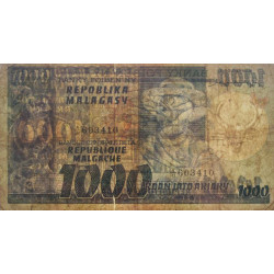 Madagascar - Pick 65 - 1'000 francs - 200 ariary - Série A/31 - 1974 - Etat : B
