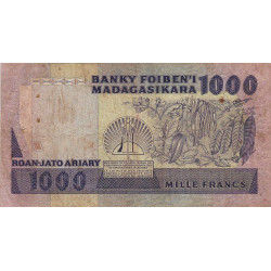 Madagascar - Pick 68b - 1'000 francs - 200 ariary - 1987 - Etat : B