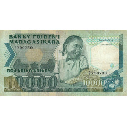 Madagascar - Pick 70a - 10'000 francs - 2'000 ariary - 1983 - Etat : B+