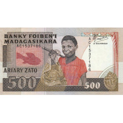 Madagascar - Pick 71a - 500 francs - 100 ariary - 1988 - Etat : SUP