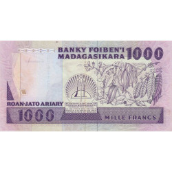 Madagascar - Pick 72b - 1'000 francs - 200 ariary - Série BG - 1992 - Etat : TTB