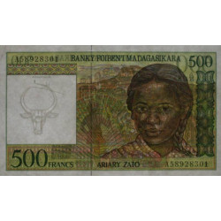 Madagascar - Pick 75a - 500 francs - 100 ariary - Série A - 1994 - Etat : SPL