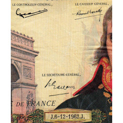 F 59-18 - 06/12/1962 - 100 nouv. francs - Bonaparte - Série O.207 - Etat : TTB-