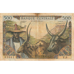 Cameroun - Pick 11_2 - 500 francs - Série F.9 - 1962 - Etat : TB