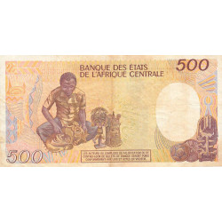 Cameroun - Pick 24a_4 - 500 francs - Série K.03 - 01/01/1988 - Etat : TTB-