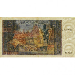 Algérie - Pick 126a - 5 dinars - Série M 007 - 01/11/1970 - Etat : TTB