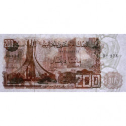 Algérie - Pick 135a_2 - 200 dinars - Série 01 273 - 23/03/1983 (1985) - Etat : SPL
