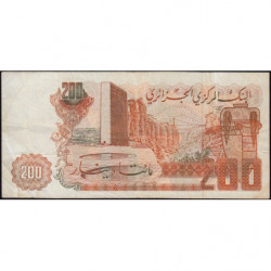 Algérie - Pick 135a_2 - 200 dinars - Série 02 291 - 23/03/1983 (1985) - Etat : TB+