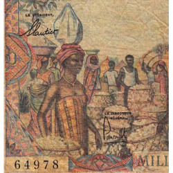 Congo (Brazzaville) - Afrique Equatoriale - Pick 5g - 1'000 francs - Série V.19 - 1966 - Etat : B+