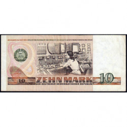Allemagne RDA - Pick 28a - 10 mark der DDR - 1971 (1975) - Série LB - Etat : TTB