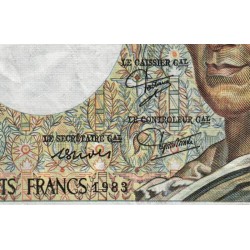 F 70-03 - 1983 - 200 francs - Montesquieu - Série F.018 - Etat : TB