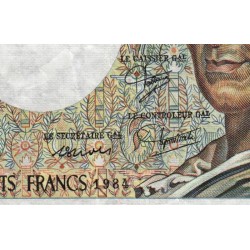 F 70-04 - 1984 - 200 francs - Montesquieu - Série T.022 - Etat : TB-